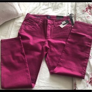 NYDJ NWT Clariss Ankle Jean